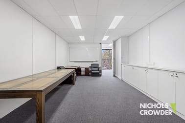 1/70 McLaren Place Mornington VIC 3931 - Image 3