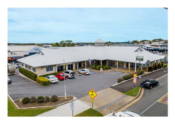 Shop 4B/174 Goondoon Street Gladstone QLD 4680 - Image 1