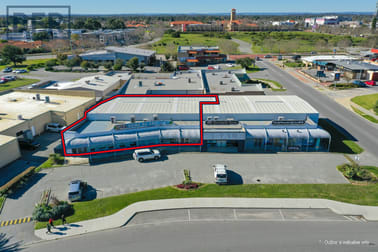 7 Robinson Road Rockingham WA 6168 - Image 1