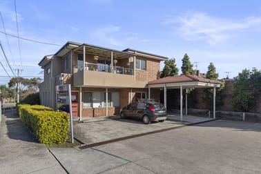 73 Livingstone Street Ivanhoe VIC 3079 - Image 2