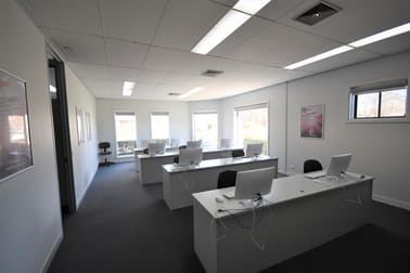 602 Olive Street Albury NSW 2640 - Image 3
