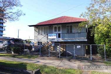 Stones Corner QLD 4120 - Image 1