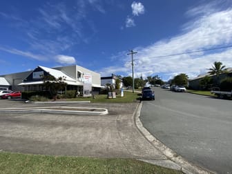 Unit 1, 5 Commerce Court Noosaville QLD 4566 - Image 3