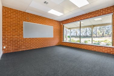 47 Edwards Road Kennington VIC 3550 - Image 2