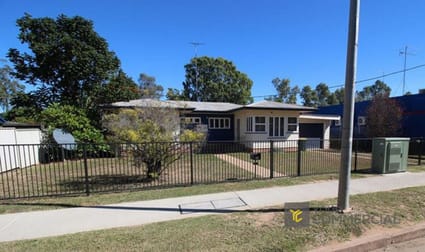 11 Hospital Road Emerald QLD 4720 - Image 2