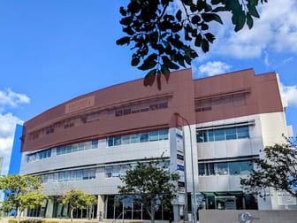 Top Floor, 6 Waterfront Place Robina QLD 4226 - Image 1