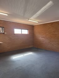 4/2690 Albany Highway Kelmscott WA 6111 - Image 2