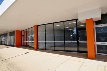 1/135 Goondoon Street Gladstone QLD 4680 - Image 2