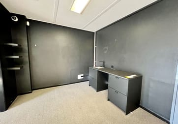 8a/15 Tedder Avenue Main Beach QLD 4217 - Image 2