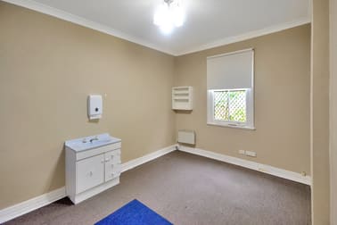 2/71 Parke Street Katoomba NSW 2780 - Image 3