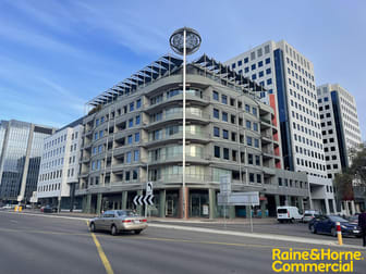 4/16 Moore Street City ACT 2601 - Image 2