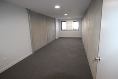 8/7 Waynote Place Unanderra NSW 2526 - Image 3