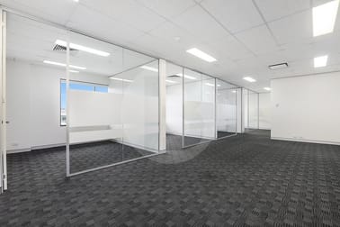 602/5 CELEBRATION DRIVE Bella Vista NSW 2153 - Image 1