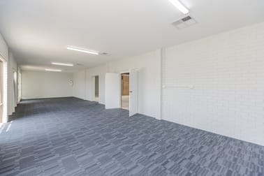 Unit 1/30 Prindiville Drive Wangara WA 6065 - Image 3