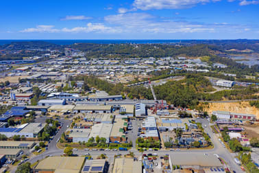 7/28 Greg Chappel Drive Burleigh Heads QLD 4220 - Image 2