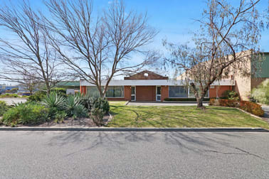 2 Somersby Road Welshpool WA 6106 - Image 1