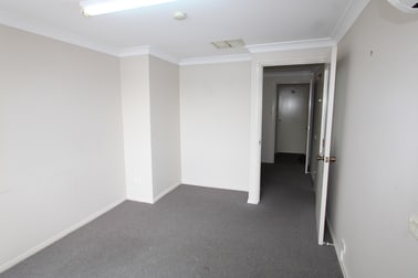 Suite 3/18 Sweaney Street Inverell NSW 2360 - Image 3