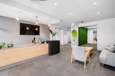 Unit 3 ,11-12 Phillip Court Port Melbourne VIC 3207 - Image 2