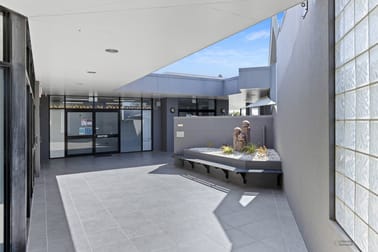 2/131a Herries Street Toowoomba City QLD 4350 - Image 2