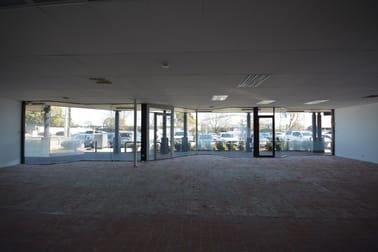 Click to view all images Shop 7-8, 715-727 South Road Black Forest SA 5035 - Image 2