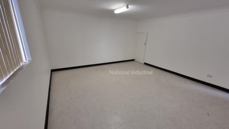 7a/723 The Horsley Drive Smithfield NSW 2164 - Image 2