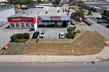 25 Farrall Road Midvale WA 6056 - Image 2