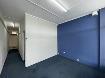 5/72 Basnett Street Chermside West QLD 4032 - Image 3