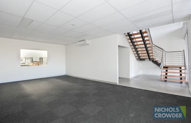 6/10 Lakewood Boulevard Carrum Downs VIC 3201 - Image 2