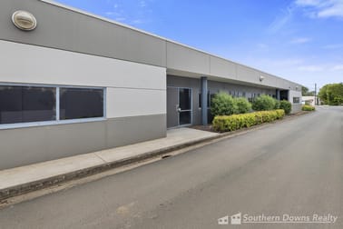 37 Albion Street Warwick QLD 4370 - Image 2