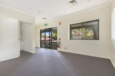 1/17 Lennon Street Clare SA 5453 - Image 2