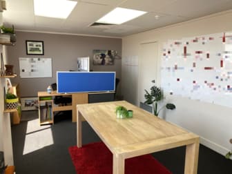 306/182 Bay Terrace Wynnum QLD 4178 - Image 3
