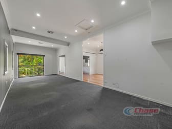 313 Wynnum Road Norman Park QLD 4170 - Image 2