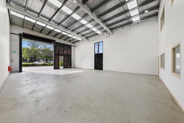 Unit 1, 75-77 Chifley Drive Preston VIC 3072 - Image 3