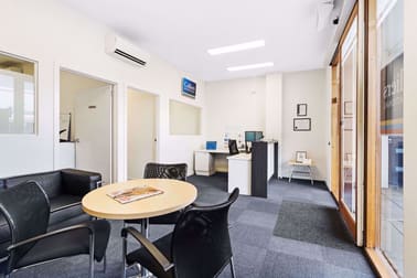 2/4 Mercer Street Geelong VIC 3220 - Image 2