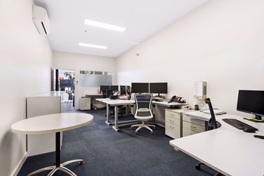 2/4 Mercer Street Geelong VIC 3220 - Image 3