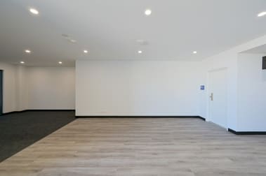 6/4 Enterprise Court Canning Vale WA 6155 - Image 3