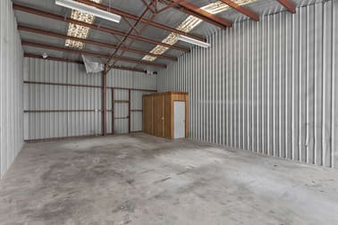 2/15 The Esplanade North Shore VIC 3214 - Image 2