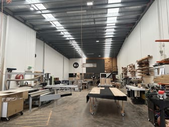 1/70 Industrial Drive Braeside VIC 3195 - Image 3