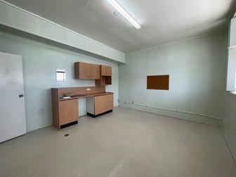 Tenancy 2/68 Neil Street Toowoomba City QLD 4350 - Image 3