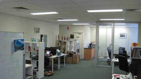 D4/756-758 Blackburn Road Clayton VIC 3168 - Image 3