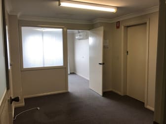 Suite 4/18 Sweaney Street Inverell NSW 2360 - Image 1