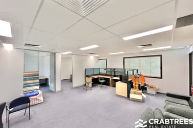 10/25 Howleys Road Notting Hill VIC 3168 - Image 3