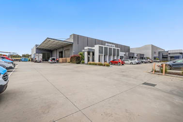122 Indian Drive Keysborough VIC 3173 - Image 1