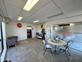 Unit 1/113 Anthony Rolfe Avenue Gungahlin ACT 2912 - Image 2