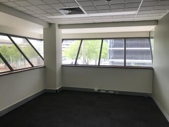 Level 1 Unit 6/17-21 University Avenue Canberra ACT 2601 - Image 2