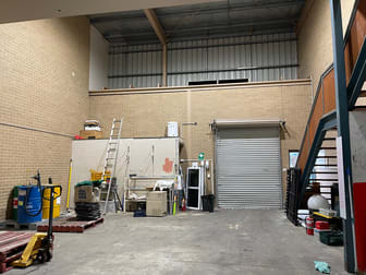 4/17 Dalby Street Fyshwick ACT 2609 - Image 2