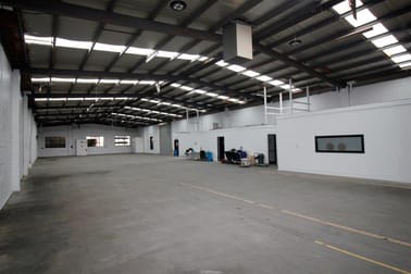 1/60 Jersey Road Bayswater VIC 3153 - Image 2