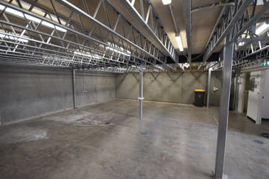 7/15 Thackray Road Port Melbourne VIC 3207 - Image 3