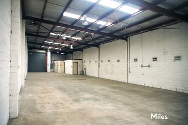 1/9 Charnfield Court Thomastown VIC 3074 - Image 3