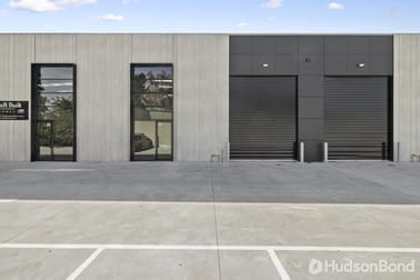 32 Kiel Close Kilsyth VIC 3137 - Image 1